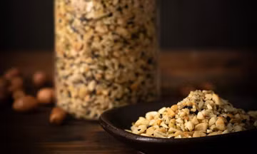 Muối vừng thành đặc sản 600.000 đồng/kg; sự thật tôm hùm ‘cấm biên’ giá bèo