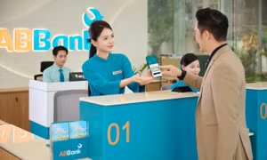 ABBank được vinh danh với hai giải thưởng quốc tế về công nghệ và ngân hàng bán lẻ