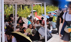 Concert ATVNCG 2026: Gai Con đến đổi vòng từ sớm, khu fan booth siêu nhộn nhịp