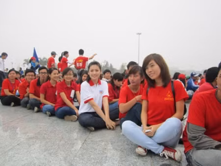 Á hậu Tú Anh: Sắc đẹp chưa hẳn mang đến thành công
