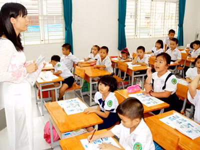 Đà Nẵng tuyển cử nhân toán lý, hóa, văn làm ...GV tiểu học