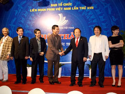 Cuộc góp tiền không có trong kịch bản