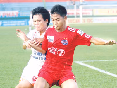 Ứng viên vô địch gặp khắc tinh