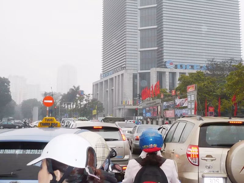 Lạm phát cao ốc nội đô