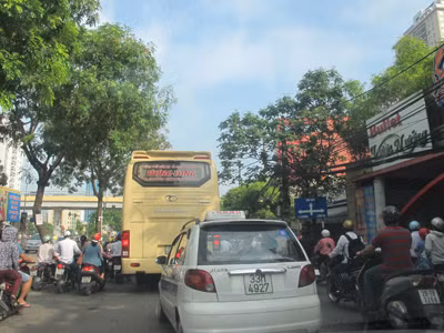 Quản lý xe khách buông lỏng, trách nhiệm thả rông