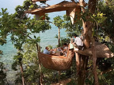 Độc đáo nhà hàng trên cây
