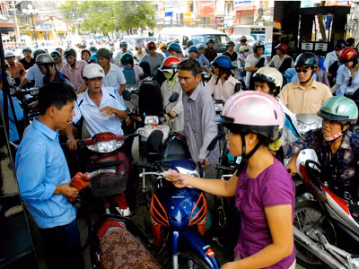 Không thể vừa quản lý vừa giám sát