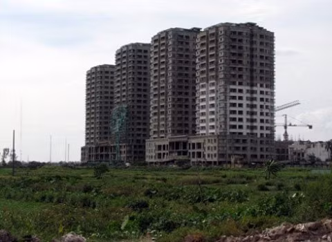 BĐS ngoại bán rẻ để… tháo chạy?
