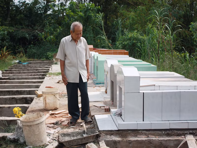 Lo hậu sự cho người nghèo