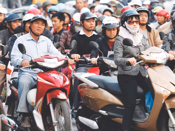 Thu phí bảo trì đường bộ từ ngày 1-1 - 2013: Nhiệm vụ bất khả thi