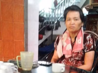 'Thánh bà' chữa ung thư bằng...nước lã, kiếm tiền tỉ