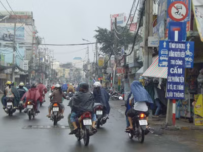 Càng phân luồng, giao thông càng rối