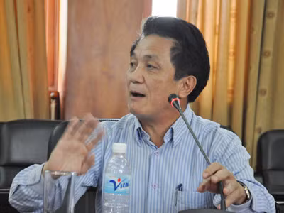 Cú sốc với gần trăm nhà khoa học?