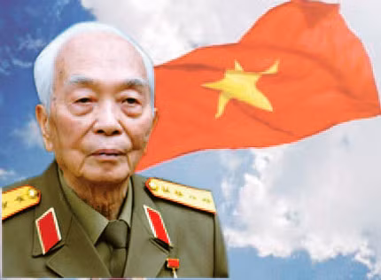 Tóm tắt tiểu sử Đại tướng Võ Nguyên Giáp