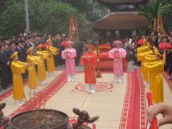 Tế lễ mẫu Âu Cơ