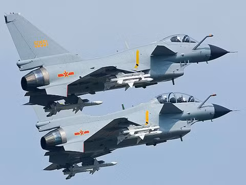 Bị Mỹ dồn ép, TQ liên tiếp tung chiêu