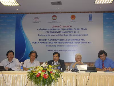 Họp báo công bố PAPI 2011
