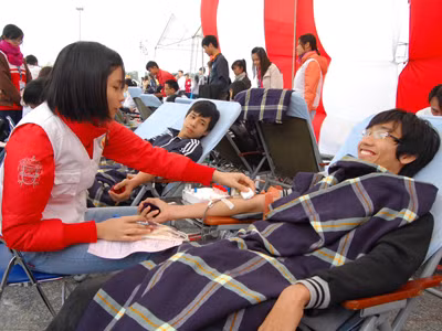 Hiến máu tại Ngày hội Trái tim tình nguyện Ảnh: Phan Thảo