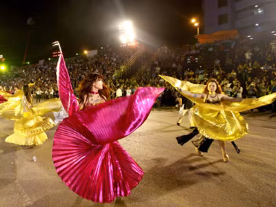 Hoành tráng lễ hội Carnaval Hạ Long 2012