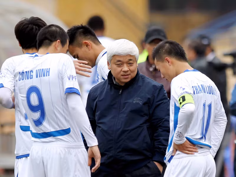 Super League phải trở lại với tên gọi cũ