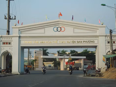 5 cổng chào tiền tỷ trên 21 km đường