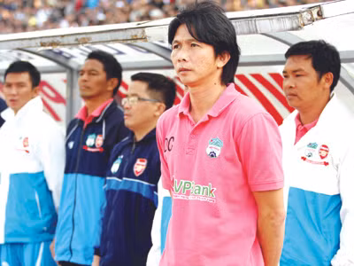 Vận đen thầy ngoại