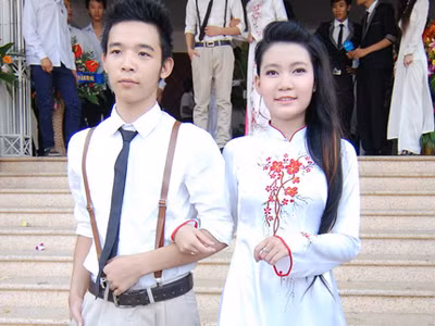 Teen Hoàng Diệu – Victoria rạng rỡ ngày tựu trường