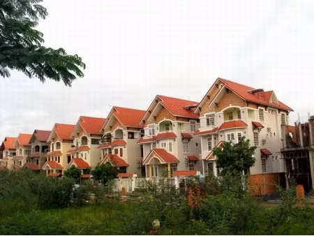 Giá nhà xuống thấp kỷ lục