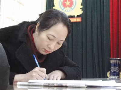 Bắt tạm giam bà chủ hành hạ osin