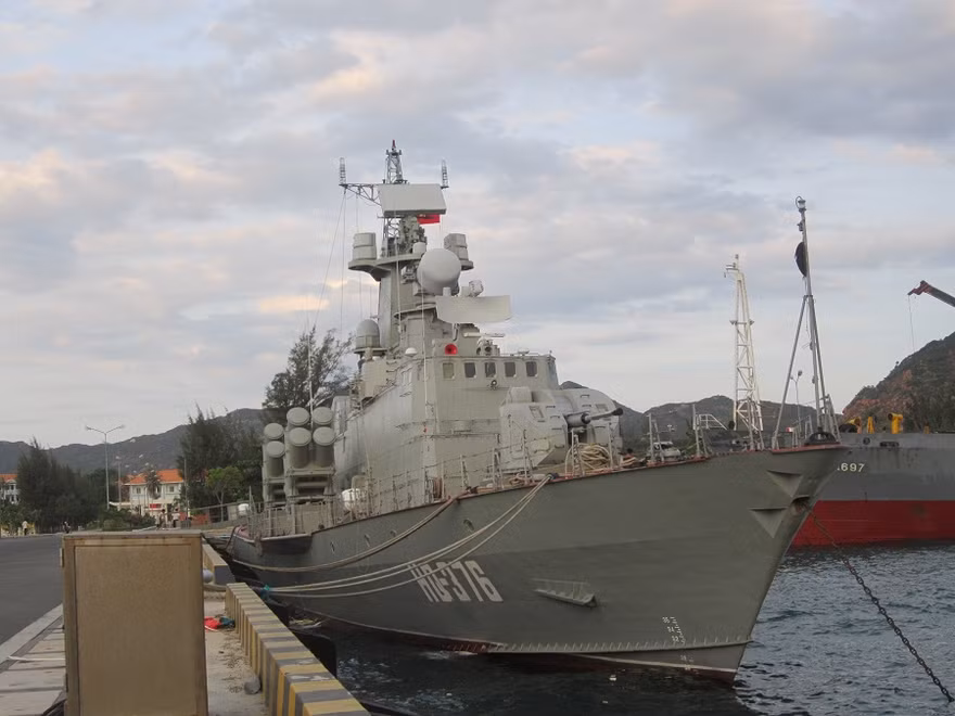 Thủ tướng Ukraina muốn giúp VN sản xuất máy bay, đóng tàu