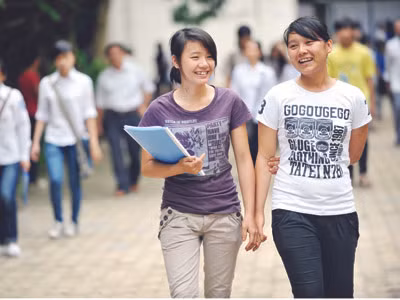Đề thi vừa sức thí sinh