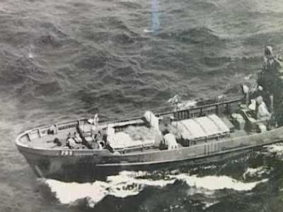 Bàn giao hiện vật tàu không số