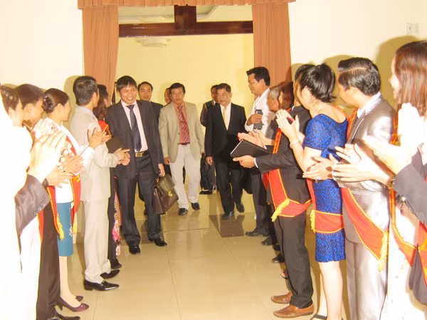 Hội viên VIP đón khách tại hội thảo ngày 17-7