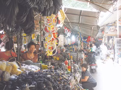 Xóa chợ “Trời” gần ngàn hộ dân lo lắng