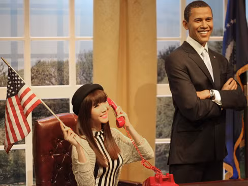 Ngọc Quyên trêu đùa ông Obama bên trong Nhà Trắng
