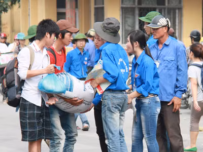 Chăm lo, hỗ trợ sinh viên học tập tốt