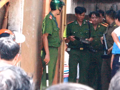 'Kẻ giết chủ tiệm vàng là người quen'