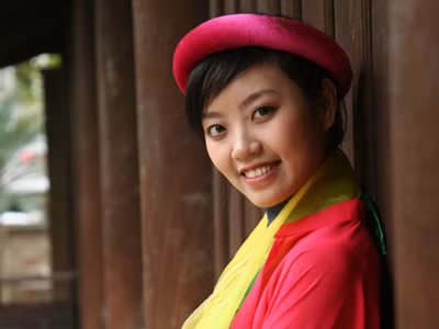 Mớ ba mớ bảy xốn xang hội thơ