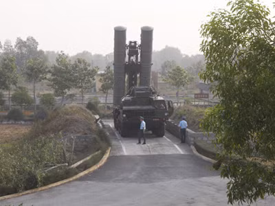 S300 bảo vệ vùng trời