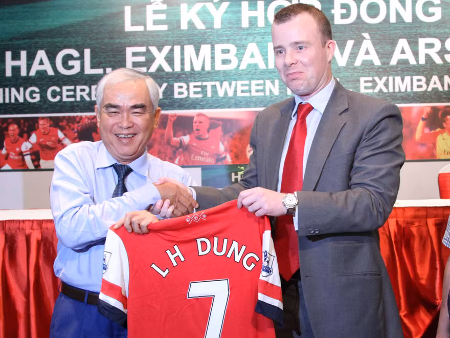 Mời Arsenal sang VN không phải chiêu 'đánh bóng tên tuổi'