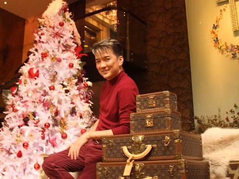 Đàm Vĩnh Hưng lại khoe nhà triệu đô