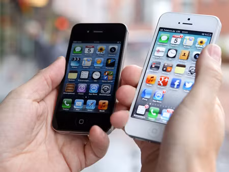 Sắp có iPhone 5 vỏ nhựa giá rẻ?