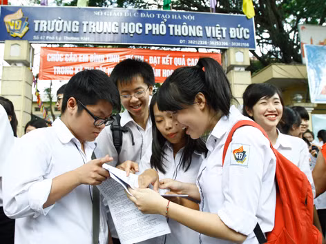 GS Ngô Bảo Châu: Thi không đảm bảo nghiêm túc thì nên bỏ