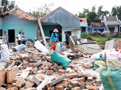 Vụ nổ khiến ngôi nhà làm bánh của ông Toàn bị san phẳng