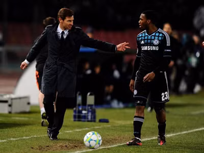 Chelsea lại thua, Villas Boas thêm sầu