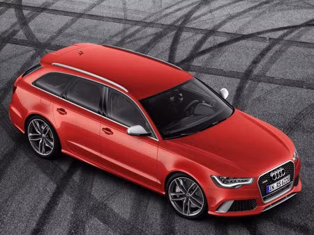 Audi RS6 Avant lộ diện