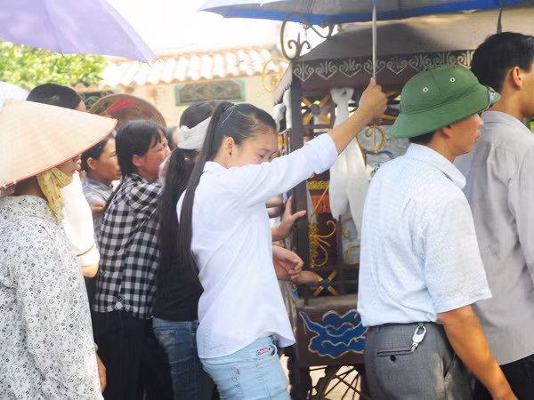 Nỗi đau ở xã có tám học sinh chết đuối thương tâm