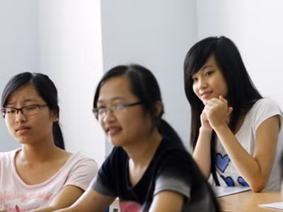 Những ngành 'thừa' hồ sơ xét tuyển NV2