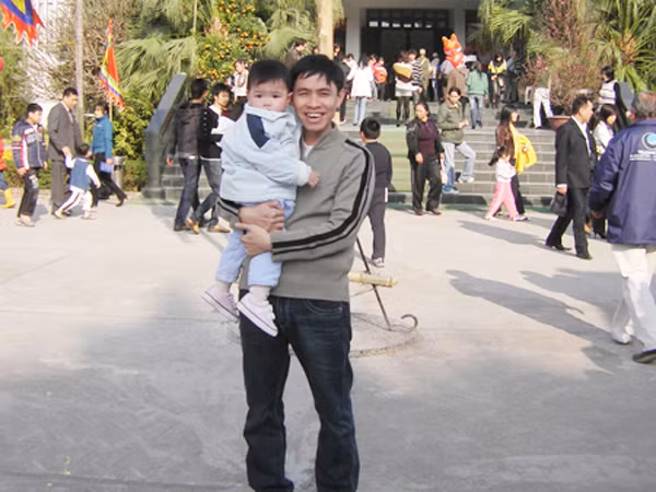 Giáo sư trẻ nhất tuổi 37