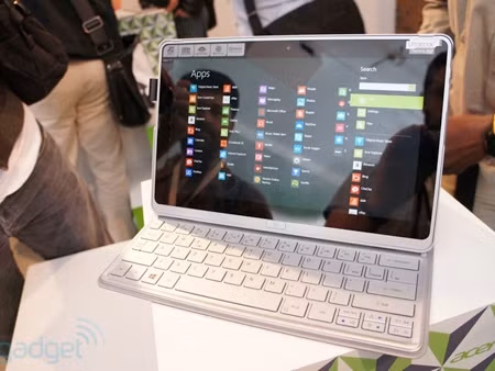 Acer trình làng laptop ‘lai’ tablet đầu tên